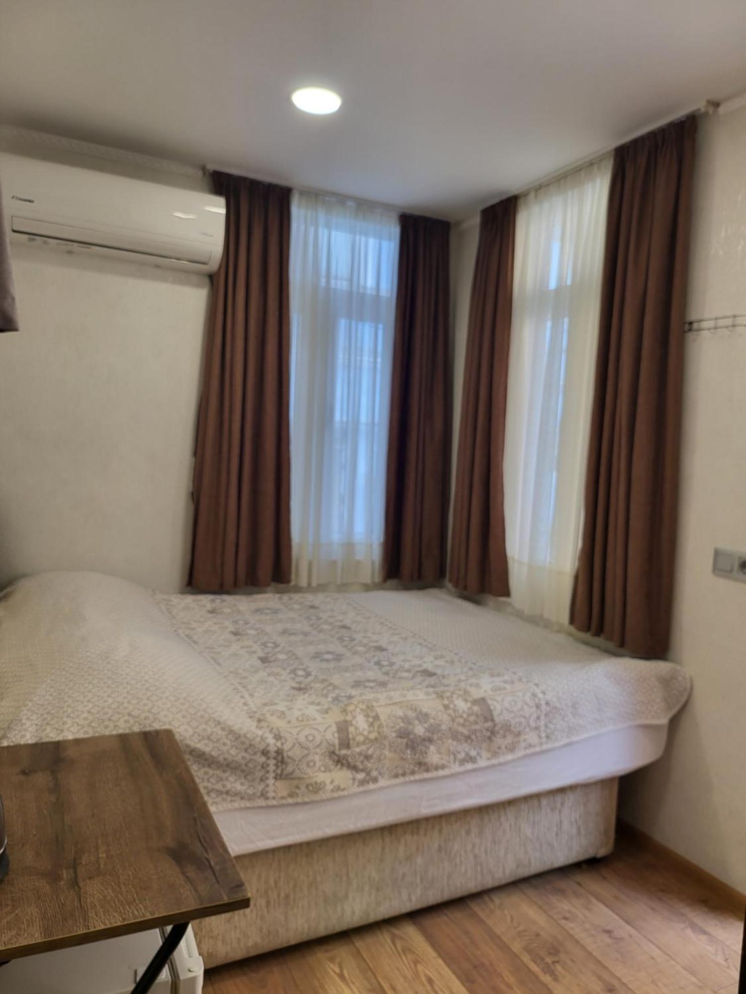 Guesthouse Sabina Tiflis Exterior foto